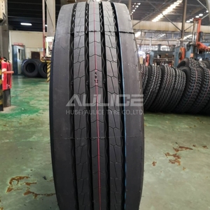 ยางรถบรรทุกแบบไม่มียางใน ขนาด 295/80R22.5 สำหรับตำแหน่งพวงมาลัย พร้อมแรงต้านทานการหมุนต่ำ ยางสำหรับรถบรรทุก 295/80r22.5 - Product Image 2