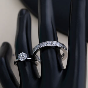 <span class=keywords><strong>Anillo</strong></span> de Oro de 18K con Certificado IGI, Personalizable, con Engaste de 6 Puntas para Diamante Redondo Cultivado en Laboratorio de 2ct - Product Image 2