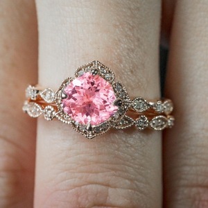Anello Quadrato Impilabile per Donne, Tono Rosa, Gioielli Scintillanti alla Moda, Vendita all'Ingrosso - Product Image 3