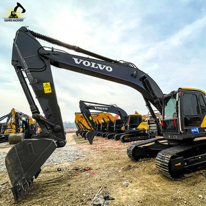 Machine haute performance à faibles émissions avec excellente réponse hydraulique et contrôle en douceur Excavatrice d'occasion Volvo EC240D - Product Image 3