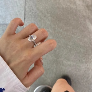 เพชรทรงรี HPHT ที่ได้รับการรับรองจาก IGI ขนาด 3 กะรัต แหวนทองแท้ 18K 14K สำหรับงานหมั้นและงานแต่งงาน - Product Image 3