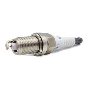 High Performance Iridium Platinum Bujias Spark Plugs 90919-01240 9091901240 SK16R11 <b>Auto</b> Parts for Toyota Land Rover - Product Image 3