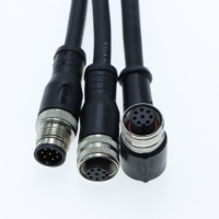 Connecteur d'équipement blindé et étanche M12 avec câble moulé noir et broche personnalisée pour l'automatisation sur site