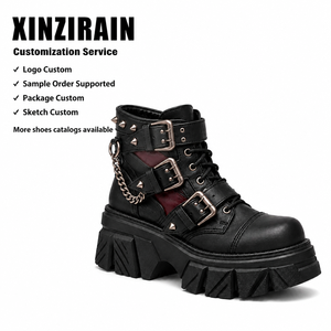 Stivali Punk da Donna Xinzirain Personalizzati con <span class=keywords><strong>Borchie</strong></span>, Suola Chunky <span class=keywords><strong>e</strong></span> Fibbia alla Caviglia in Stile Gotico - Product Image 1