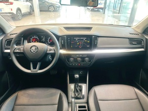Skoda <span class=keywords><strong>Kamiq</strong></span> SUV d'occasion 2022, 1.5L Automatique, 40000km Faible Kilométrage, Conduite à Gauche, Essence, Véhicule à Vendre, Prix de Gros, Prêt à Expédier - Product Image 5