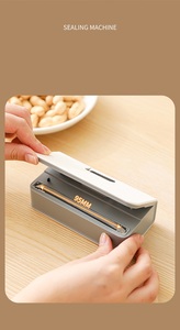 เครื่องซีลถุงพลาสติกแบบแม่เหล็ก 2 in 1 กึ่งอัตโนมัติ ขนาดเล็ก ชาร์จไฟได้ สำหรับซีลถุงขนมขบเคี้ยวในครัวเรือน - Product Image 5