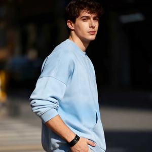 เสื้อมีฮู้ดผ้าฝ้าย100% ซีดพิมพ์ลายกราฟิกของผู้ชายคอกลมทรงหลวมมีกระเป๋าแนววินเทจโลโก้พิมพ์ลายออกแบบได้ตามต้องการ - Product Image 1