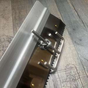 Meilleures ventes de raclette de sol en époxy de qualité industrielle Outil de construction OEM personnalisé pour le revêtement de peinture au <span class=keywords><strong>ciment</strong></span> - Product Image 6