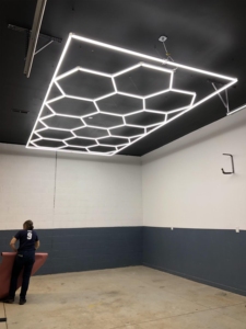 ไฟโรงรถ LED แบบรังผึ้ง แผงหกเหลี่ยมแบบเชื่อมต่อกันได้ - Product Image 4