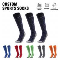 Chaussettes de compression personnalisées en gros, anti-humidité, pour athlètes américains, fabricant de chaussettes sur mesure pour l'entraînement de football