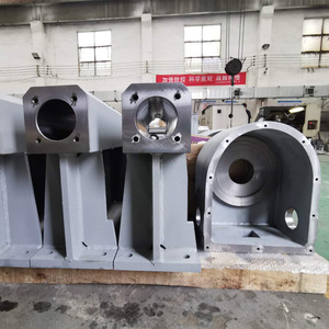 Fresadora de pórtico CNC Opson de gran tamaño para piezas de brida no estándar, para piezas de vehículos de minería, APX 52, precisión de 0.01 mm - Product Image 1