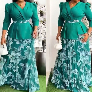 ชุดเซ็ต 2 ชิ้น เสื้อคอวีและกระโปรงจีบพลีทสำหรับผู้หญิงไซส์พลัสสไตล์แอฟริกัน - Product Image 4