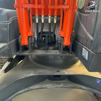 Mini-pelleuse Hitachi 130 d'occasion robuste, complète avec attache hydraulique pour charges lourdes, Hitachi 130 d'occasion