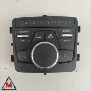 Pannello Pulsanti Multifunzione 8W0.919.614.N per Audi A4 Mk5 2015 Usato (87487) Prodotto in Italia - Product Image 1