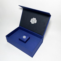 Boîtes à bijoux en carton gris de luxe personnalisées Peike, doublure en daim pour boucles d'oreilles, pendentif, collier, bague - Conception de logo personnalisée