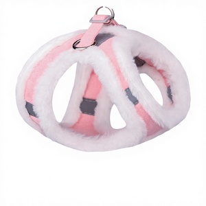 Harnais de luxe écologique anti-traction en polyester à poils de lapin simulés, style gilet épais, pour petits chiens - Product Image 3