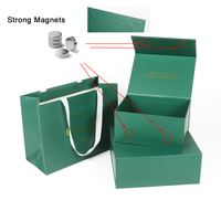 Boîte cadeau pliante magnétique en carton rigide personnalisée avec impression à l'encre à base de soja, emballage durable pour cosmétiques et maquillage