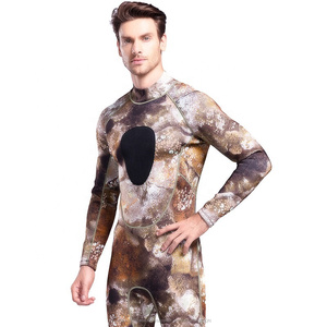 Hommes <span class=keywords><strong>Chasse</strong></span> <span class=keywords><strong>Sous</strong></span>-<span class=keywords><strong>Marine</strong></span> Combinaison <span class=keywords><strong>De</strong></span> Surf En Néoprène 3Mm Une Pièce Tuba Gratuit Combinaisons <span class=keywords><strong>De</strong></span> Plongée - Product Image 1