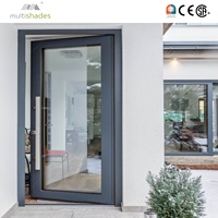 Porte battante moderne pour balcon de bâtiment de bureaux MULTISHADES, dotée de verre haute sécurité et de cadres en aluminium renforcé