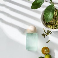 Flacon de parfum carré en verre de luxe 50 ml Contenant rechargeable réutilisable pour Cologne et parfum