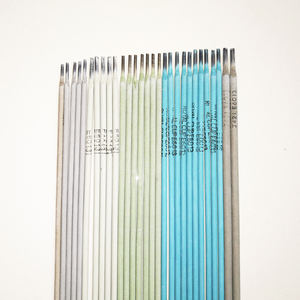 China Soldadoras De Electrodo Vestido 6011 Punto <span class=keywords><strong>Azul</strong></span> AWS E6013 2,5mm 3,2mm Varilla De Electrodo De Soldadura De Bajo Humo - Product Image 3