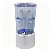 Système de filtration d'eau portable par gravité pour la maison avec lampe UV intégrée et purificateur d'eau auto-nettoyant à alimentation par gravité pour la consommation domestique