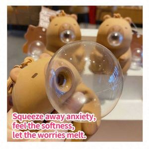 Jouet anti-stress en TPR ultra doux et écologique en forme de capybara - Marque TOYSRUNNER - Certifié EN71 - Haute qualité pour enfants - Product Image 6