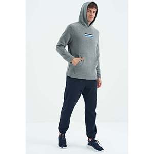 เสื้อสเวตเชิ้ตผ้าฟลีซสีเทาผสมสำหรับผู้ชาย Air Jones ผลิตจากผ้าโพลีเอสเตอร์เนื้อนุ่ม เหมาะสำหรับใส่ลำลองและสวมเป็นเลเยอร์ รุ่น 88301 - Product Image 6