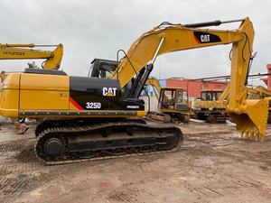 L'excavatrice utilisée de haute qualité de Offre Spéciale a utilisé des machines originales de petit prix hydrauliques d'excavatrice de chenille de CAT 325D à vendre - Product Image 4