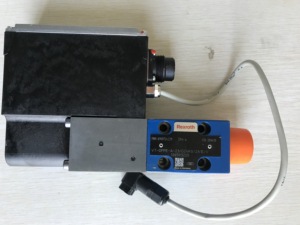วาล์วไฮดรอลิกควบคุมทิศทางแบบสัดส่วน R900724229 VT-DFPE-A-2X/G24K0/2A1E/V - Product Image 4