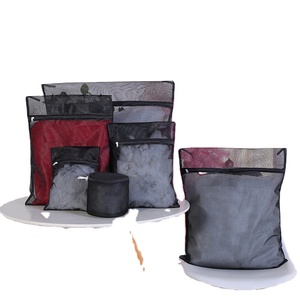 Vente en gros Sac à linge en maille noire Sac de lavage pour lingerie à usage domestique avec <span class=keywords><strong>soutien</strong></span>-<span class=keywords><strong>gorge</strong></span> en machine chemisier pour paniers et bacs - Product Image 1