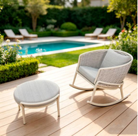 Fauteuil suspendu de jardin moderne, élégant et tendance, chaise œuf en corde tressée pour terrasse extérieure avec structure métallique et coussin imperméable