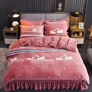 طقم مفروشات سرير فلانيل صوف مكون من 4 قطع 100% بوليستر يشمل غطاء وسادة وشرشف بمطاط وشرشف مسطح في طقم واحد - Product Image 4