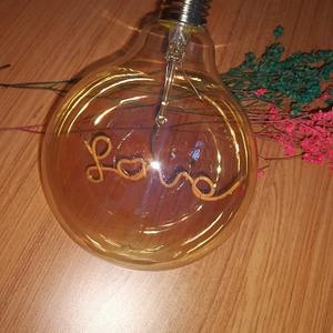 Ampoule LED dorée vintage décorative 4W E27 à filament unique en forme de cœur, 2200K, G125 pour lustre - Product Image 6