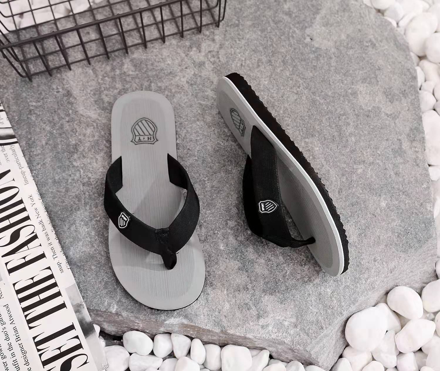 Summer Fashion Beach slippers EVA sole shoes outdoor sandals Casual flip flops for men