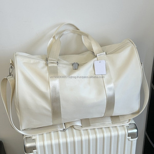 Sac de sport durable pour hommes et femmes, très vendu, grande capacité, tissu imperméable, avec compartiment à chaussures - Product Image 6