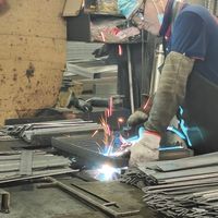 Rejilla de Acero al Carbono Galvanizada en Caliente para Exteriores, Resistente y a Precio Competitivo