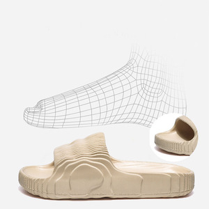 LOGO personalizzato di design scivoli pantofole estate spiaggia camera da letto EVA pantofola scivoli scarpe pantofole <span class=keywords><strong>calzature</strong></span> colorate per le donne degli uomini - Product Image 3