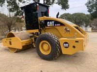 Compacteur à rouleaux d'impact d'occasion CAT CS683E Modèle 2024 Moteur Diesel 129KW Force de compression 50kN Poids 18800kg Fabriqué au Japon