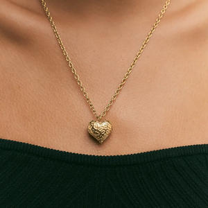 ल्यूकेजियू कस्टम ज्वैलर्स वाटरप्रूफ तिरश मुक्त 18k सोने के प्लेटेड स्टेनलेस स्टील तेंदुए का दिल पेलेंट हार - Product Image 3