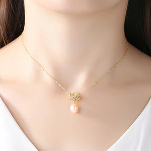 Collar de Plata de Ley S925 con Perla Natural de Agua Dulce y Circonita 3A, Joyería de Moda con Diseño Calado - Product Image 2