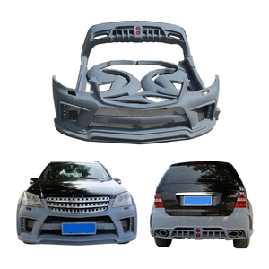 Nouveau kit carrosserie W164 2005-2011 pour Mercedes-Benz ML350 avec feux antibrouillard, pare-chocs avant/arrière, jupes latérales, ailes et échappement – Amélioration à fixation par boulons - Product Image 1