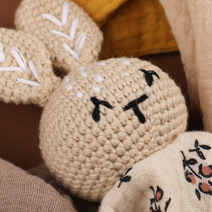 超ソフト新生児用コットンベビーセキュリティブランケット、股間はクマの頭の形をした、羽毛入り使い捨て圧縮低刺激性タオル（子供用） - Product Image 3