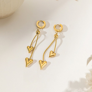 Collar con Colgante de Corazón Dorado, Ajustable, de Acero Inoxidable, Estilo Hip-Hop Único, Versátil - Product Image 3