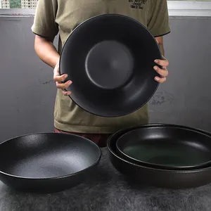 Оптовые продажи черный круглый пластины-Домашняя посуда, современная простая фарфоровая круглая черная керамическая кухонная большая тарелка