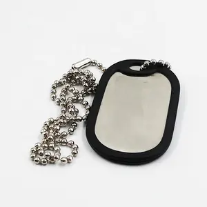 Groothandel Aangepaste Dog Tag Blanco Metalen Dog Tag Met Rubberen Frame