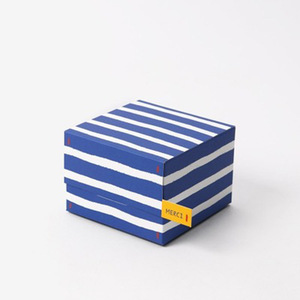 <b>Square</b> Rigid Gift Box With Orange Lid And Patterned Sides Recyclable Paperboard Offset Printed MERCI Label - Product Image 5