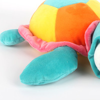 Peluche Tortue Marine Dessin Animé Grandes Yeux Patch Arc-en-ciel / Tortue à Coquille Verte Brodé Hibiscus Hawaïen Animal en Peluche