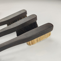 Brosse rigide en bois de santal violet, crinière de cheval noir, crinière de cochon, crinière de cochon à poils jaunes