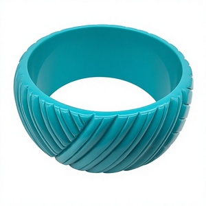 Conjunto de brazaletes de resina con diseño de flores de cerámica hechos a mano, estilo étnico, joyería unisex, negro con incrustaciones naranjas y crema para mujer. - Product Image 2